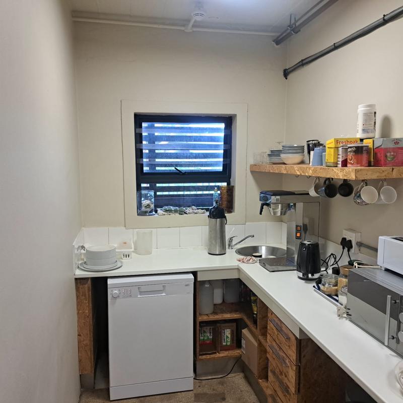 To Let Commercial Property for Rent in South End Eastern Cape